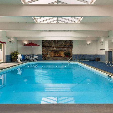 Ramada Plaza By Wyndham Portland Hotell Exteriör bild