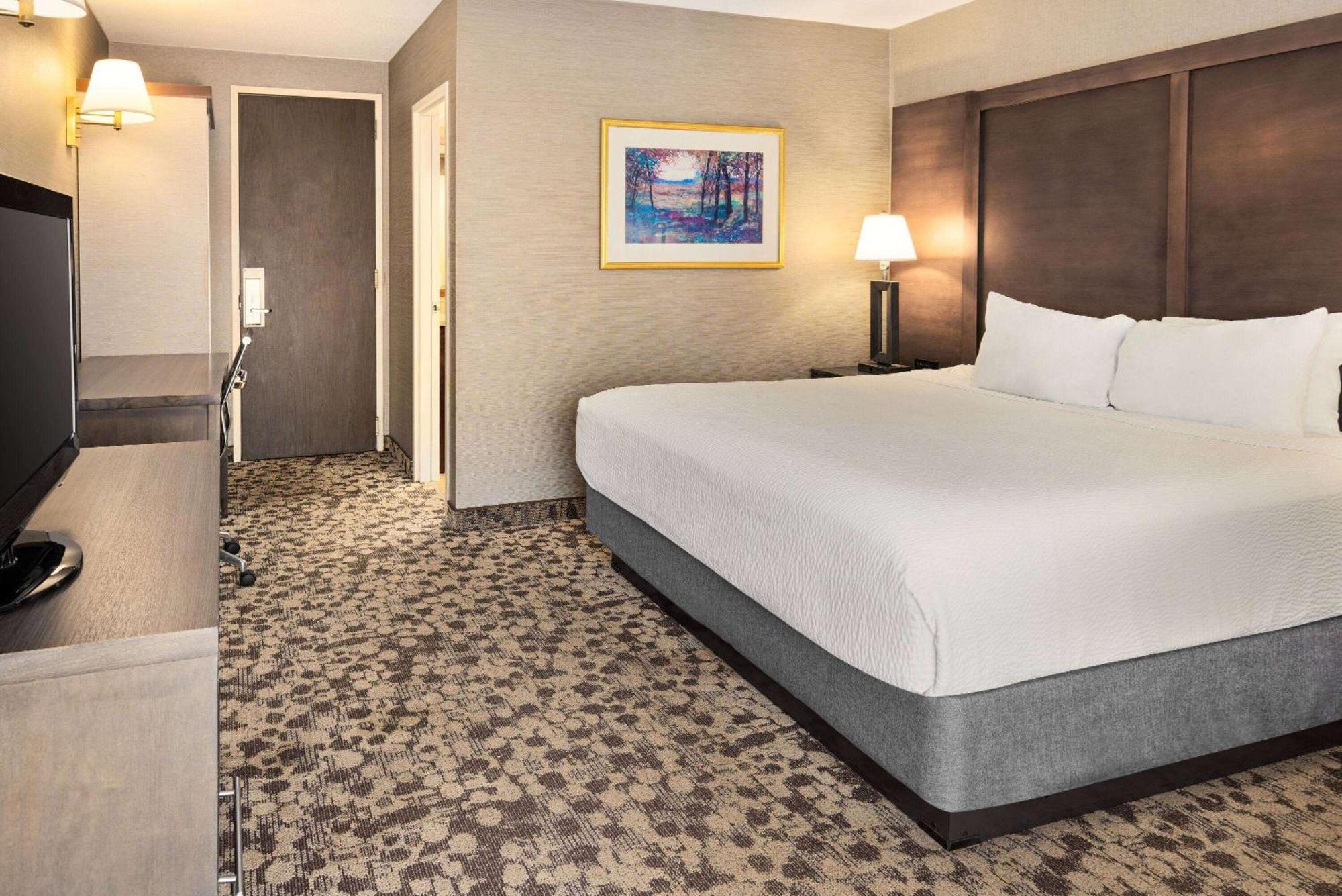 Ramada Plaza By Wyndham Portland Hotell Exteriör bild