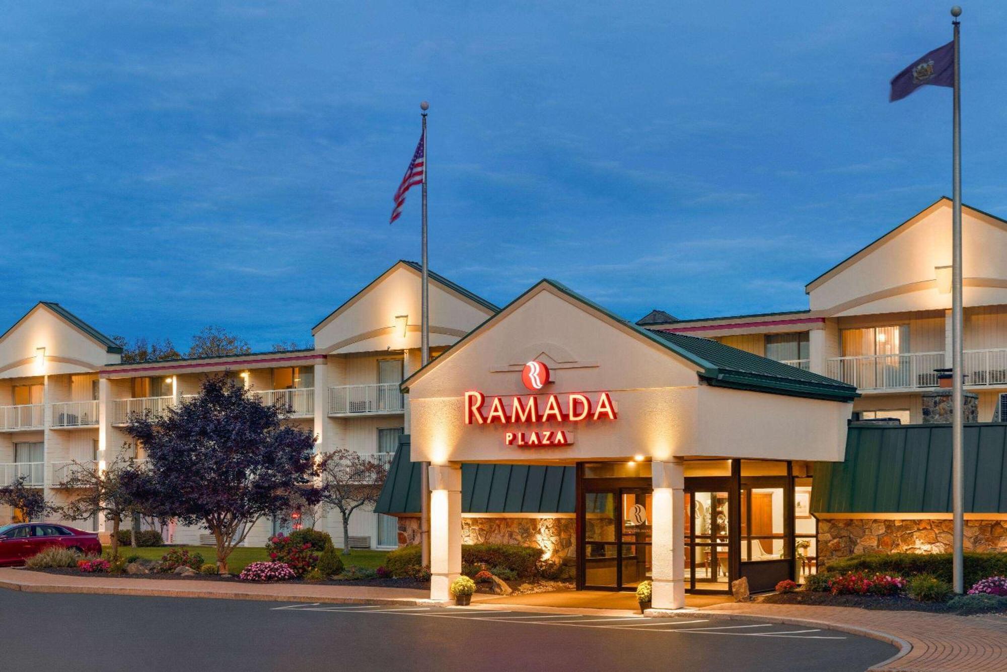 Ramada Plaza By Wyndham Portland Hotell Exteriör bild